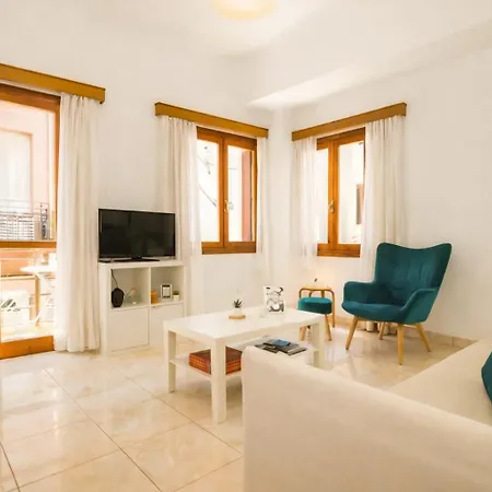 Gardenia Maisonette Rooftop Old Town View